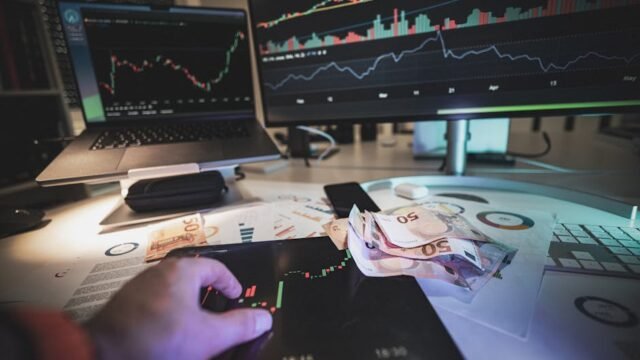 artificial intelligence Jones — Dow Jones Hits 50,000: Economic Boom or AI Hype Mirage? (featured)