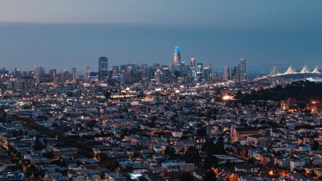 artificial intelligence Dilemma — San Francisco's AI Dilemma: Innovation or Dystopia? (featured)