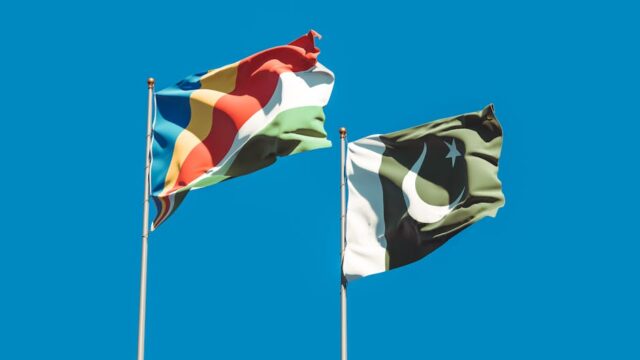 Trump Pakistan — Pakistan's Diplomatic Gamble: Trump's Peace with Iran or Political The (featured)