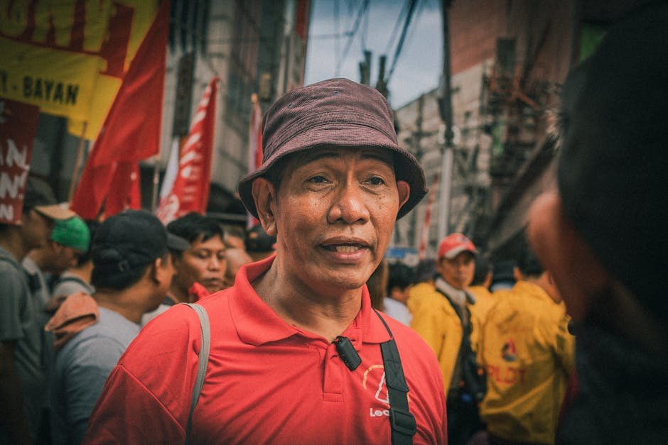 highlights corruption — Senator's daring escape highlights corruption crisis in Philippine dem (featured)