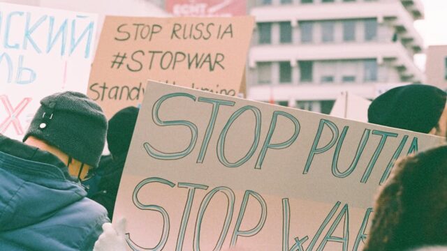 Putin — Putin’s China Trip: A Show of Unity or Empty Promises? (featured)