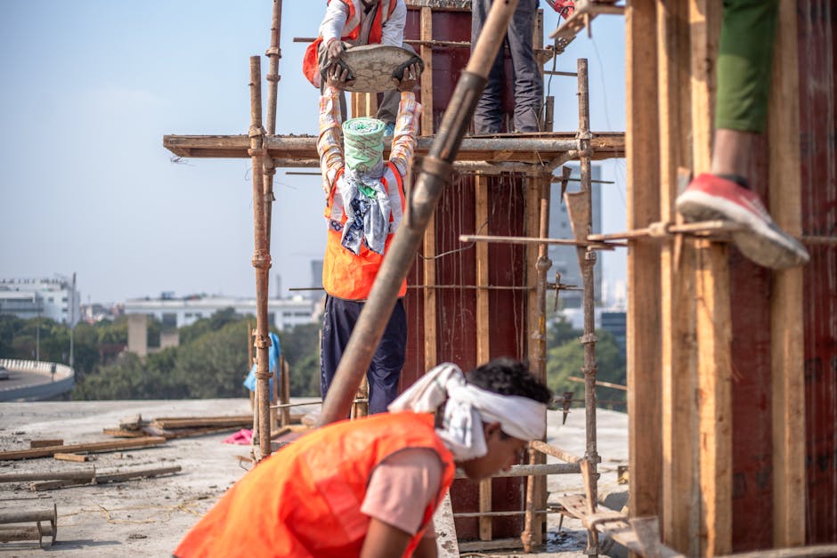 eb-2 visa — U.S. EB-2 Visa Crisis: South Asian Talent Left in Immigration Limbo (featured)