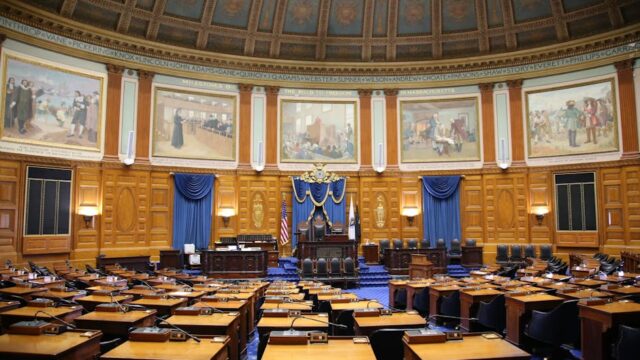 technology — Alabama's Tech Tussle: Can Lawmakers Define the Future? (featured)
