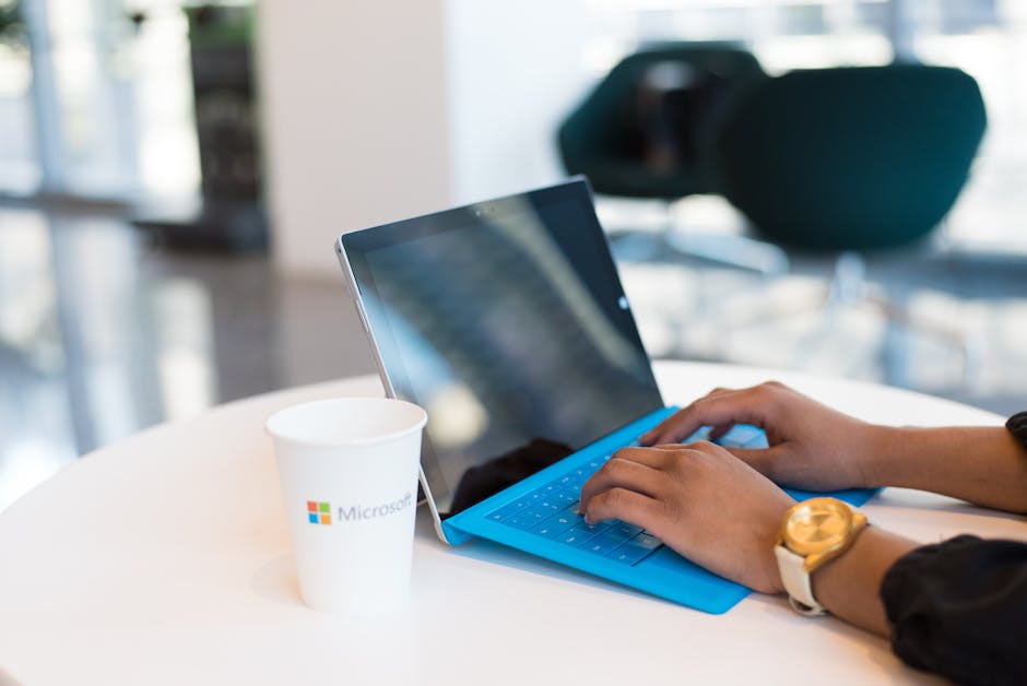 Technology — Microsoft Poised to Transform Personal Computing Landscape (featured)