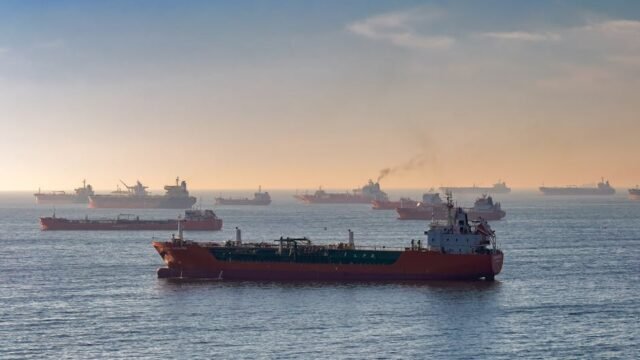 Strait of Hormuz — Strait of Hormuz: A Tense Crossroad for Global Oil Supply (featured)