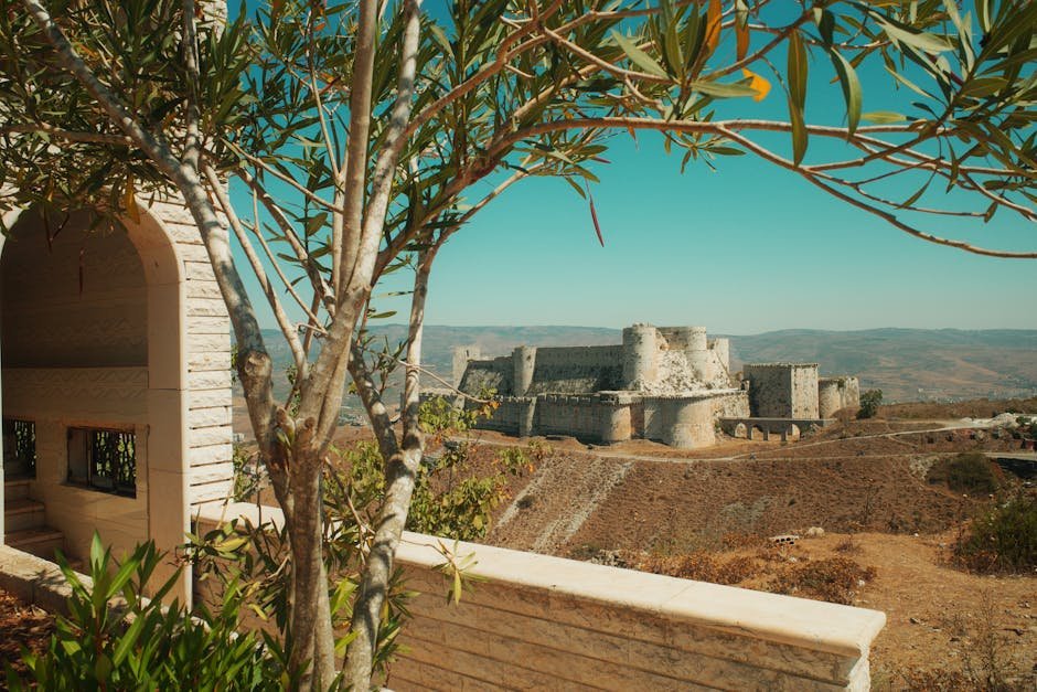Middle East — Israel's Castle Capture in Lebanon: New Battlefront Emerges (featured)