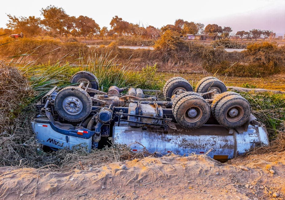 South Asia — Tragic Truck Flip Claims 18 Lives: A Wake-Up Call for South Asia (inline 1)