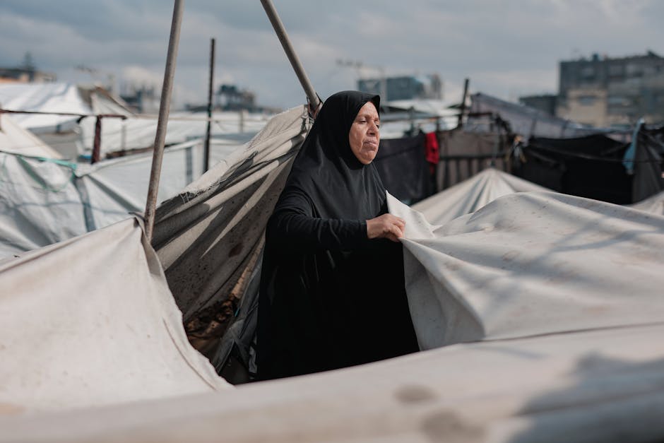 iran stumbles — U.S. Stumbles into Another Quagmire: Iran War Escalates as Lives Hang  (photo)