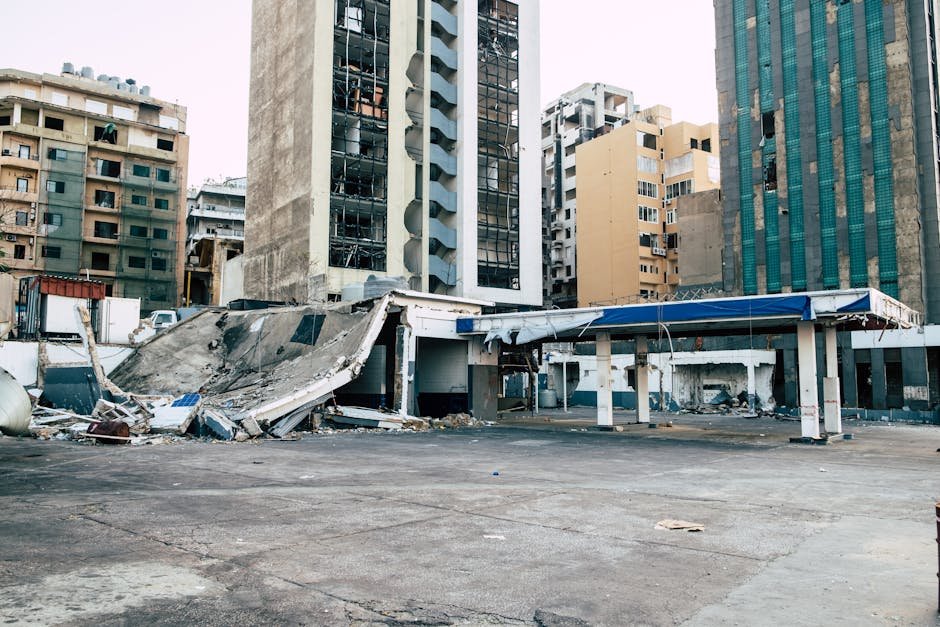 spark new — Tyre in Turmoil: Israel's Evacuation Orders Spark New Conflict (photo)