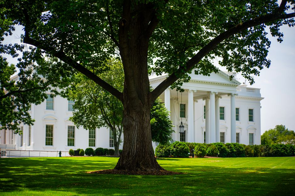 Iran Deal — Trump’s Poker Game: Will He Fold on Iran Deal? (inline 2)