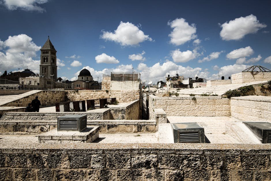 Israel Bold — Israel's Bold Move in East Jerusalem: Ethnic Cleansing or Political St (photo)