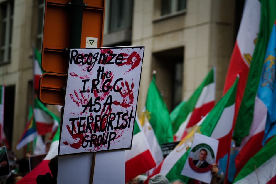 Iran Retreat — GOP's Retreat on Iran Resolution Exposes Deep Divisions and Indecision (photo)