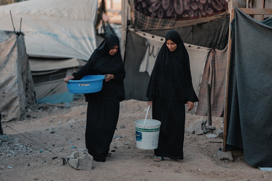 Gaza women — Gaza's Women: Unheard Voices Amidst the Horror of War (inline 3)