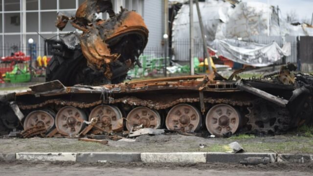 Middle East — America’s Middle East Dilemma: The War We Can’t Afford (featured)