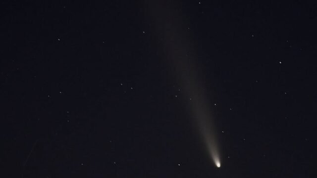 space science — Webb Telescope's Comet Discovery: Cosmic Game Changer! (featured)
