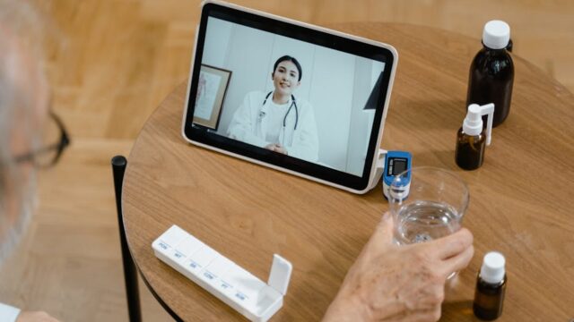 artificial intelligence — AI vs. Stethoscope: Will Doctors Embrace the Future of Prescriptions? (featured)