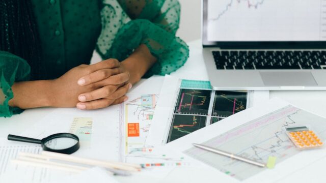 Anthropic IPO — Is Anthropic’s IPO a Bright Future or Risky Business? (featured)