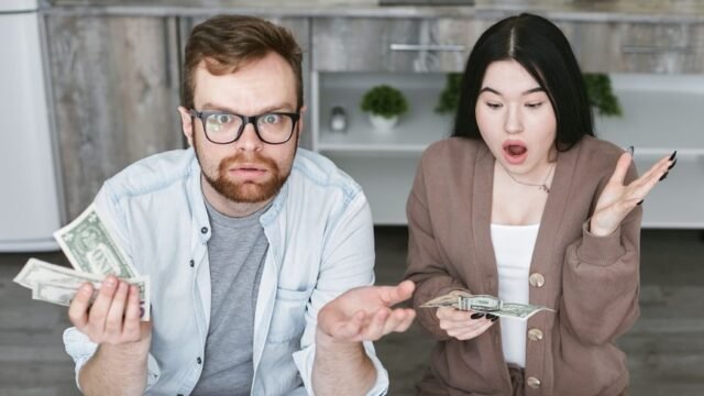 United Kingdom — UK Billpayers in the Dark: Crucial Help for Struggling Families (featured)