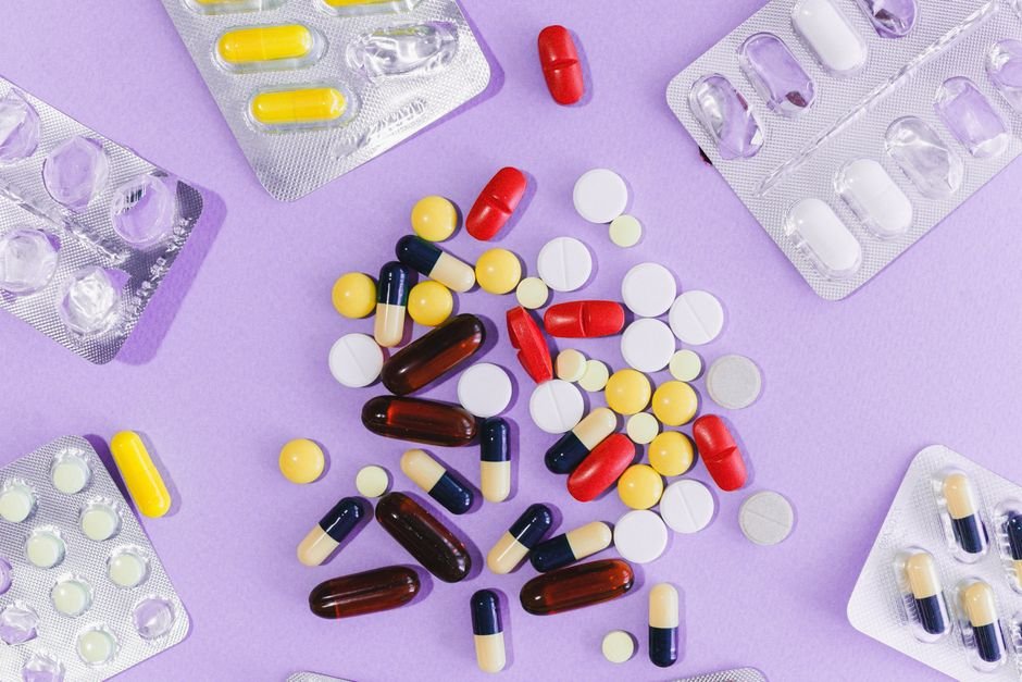 AI drug discovery — AI in Drug Discovery: Revolution or Overhyped Risk? (featured)
