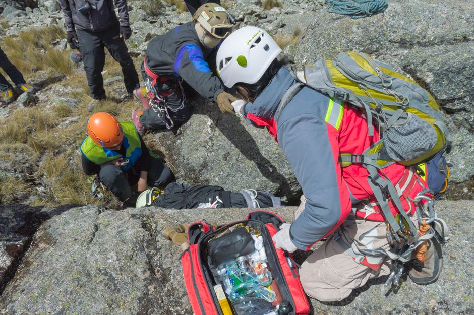 An Everest — An Everest's Profit-over-People Crisis: Can Technology Save the Day? (featured)