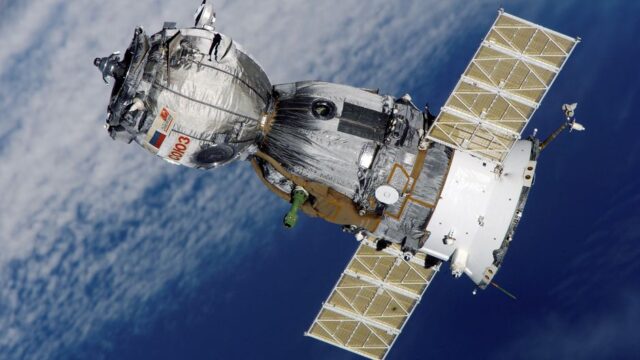 SpaceX valuation, Amazon dominance — SpaceX Surges Past Amazon in Valuation, Raising Questions About Market (featured)