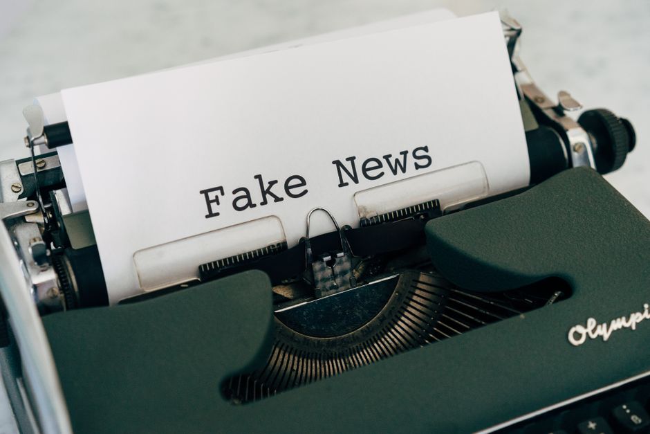 artificial intelligence — AI-powered scams spread misinformation across globe (featured)