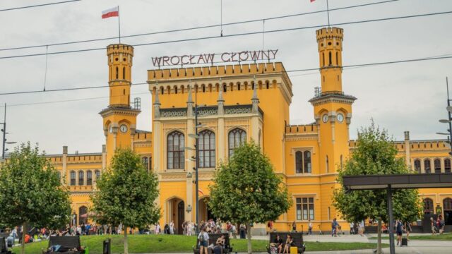 Pourquoi — Pourquoi la Pologne héberge-t-elle un réseau logistique lié à la Russi (featured)