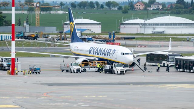 Leary — O'Leary extends Ryanair contract in deal that could net him over £130m (featured)