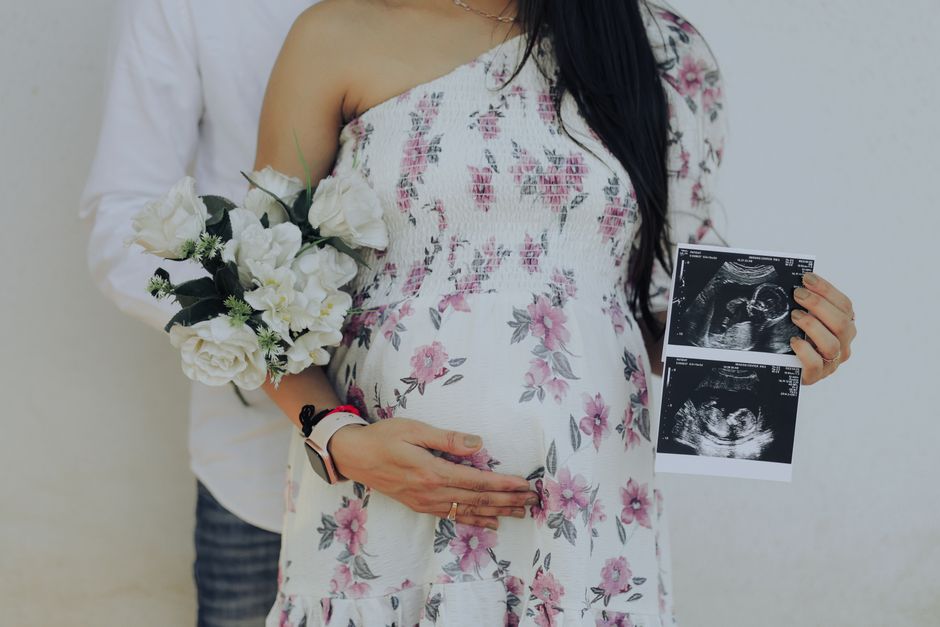 Holly Ramsay — Holly Ramsay's Baby on Board: The Olympian's Wife Expecting First Chil (featured)