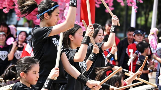 Lululemon — Lululemon apologises after Japanese drum row at Great Wall yoga event (featured)