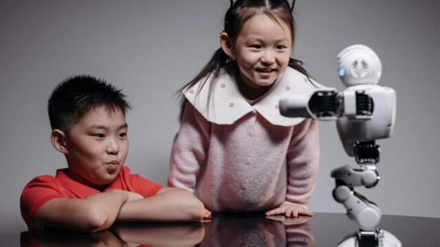 technology — Will Robots Steal Our Jobs? Big Tech Bosses Spill the Beans on AI Skil (featured)
