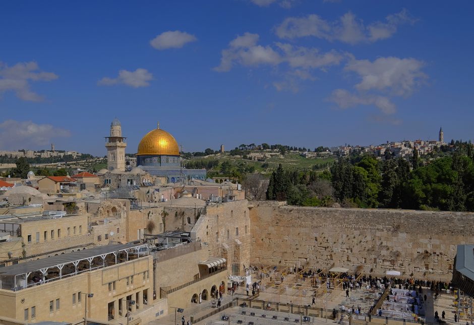 Israel, Jerusalem, conflict — Israel's grip on Jerusalem's holy site sparks fears of all-out war (featured)