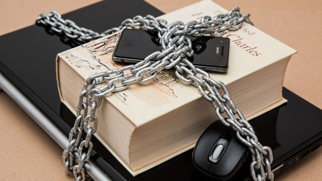 blue books, security — Blue Books Make a Comeback: A Secure Alternative in a Digital Age (featured)