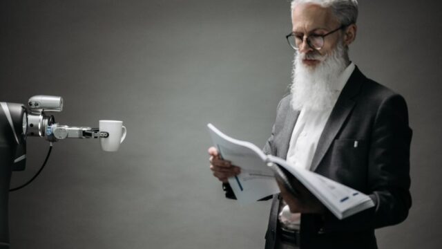 AI — AI in Education: Are We Ready for Saif Khairat's Leadership? (featured)
