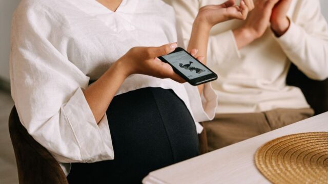 Usha Vance pregnancy — Usha Vance's pregnancy frenzy: A nuanced look at the media storm. (featured)