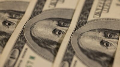 IMF dollar — IMF's Stance on Dollar Dominance: A Double-Edged Sword (featured)