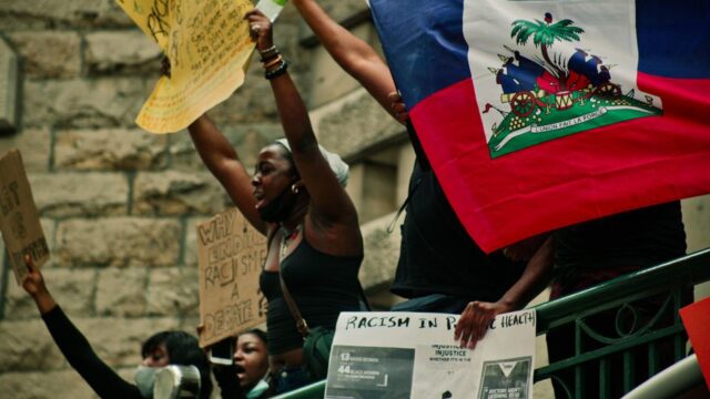 Immigration — Ohio Pastor's Heartbreaking Story Exposes Immigration's Human Cost (featured)