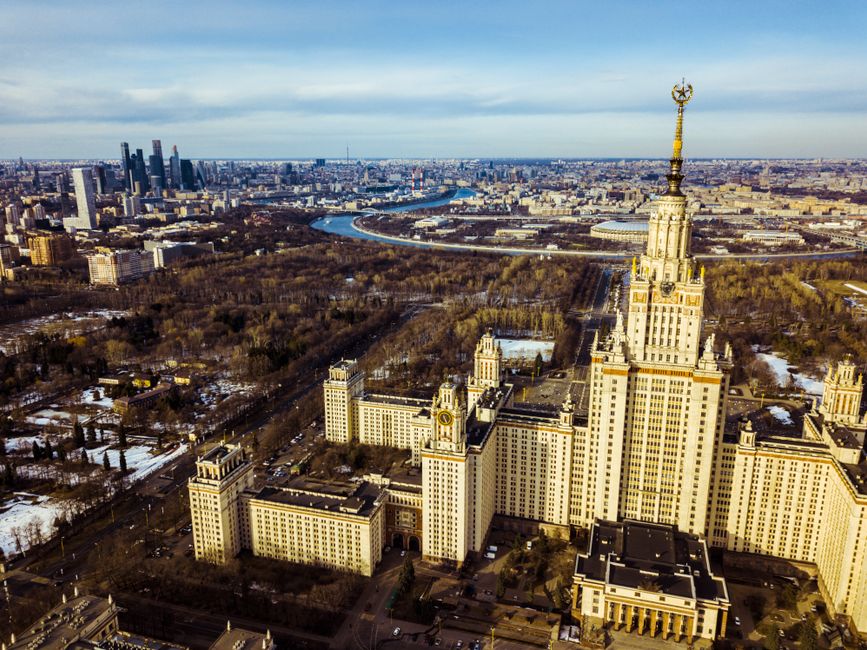 Ukraine — Ukraine hits Moscow with ‘large-scale’ attack (inline 1)