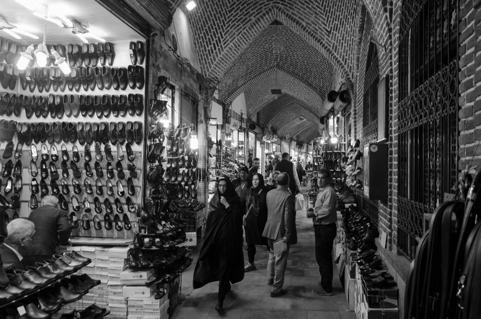 Iran Economy — Iran's Economy Hinges on New US Deal (photo)