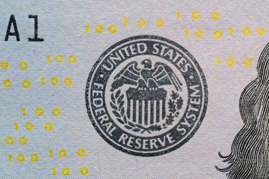 Alan Greenspan — Alan Greenspan: The Mastermind Behind the Modern American Economy's En (photo)