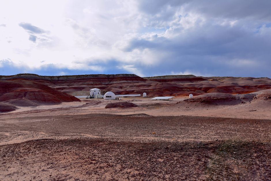 Space Exploration — NASA's Curiosity Rover Unveils Mars' Hidden Wonders (photo)