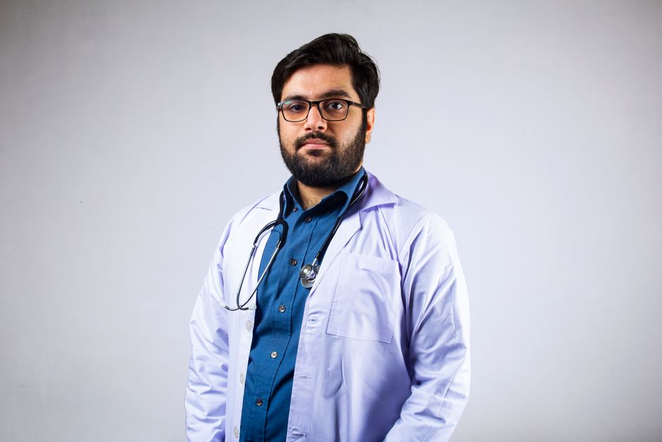 Palestine — Israel's crackdown on Palestinian activists: Doctor of the poor arrest (inline 1)