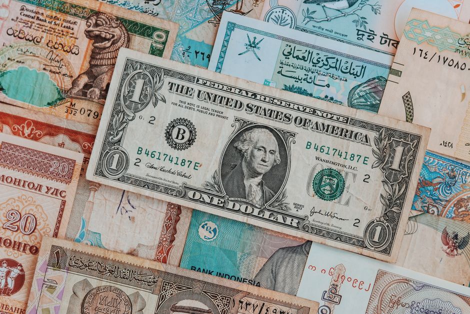 IMF dollar — IMF's Stance on Dollar Dominance: A Double-Edged Sword (photo)