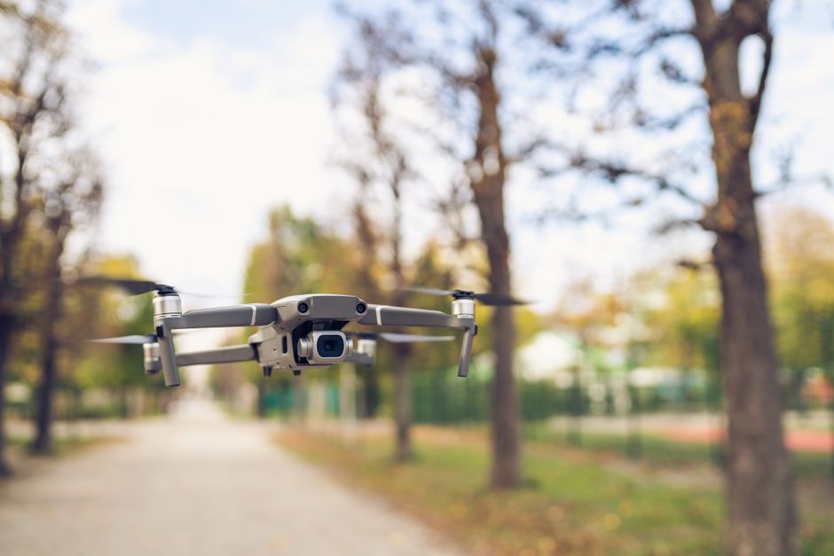Artificial Intelligence — AI drone saves hikers in Australian bush (photo)