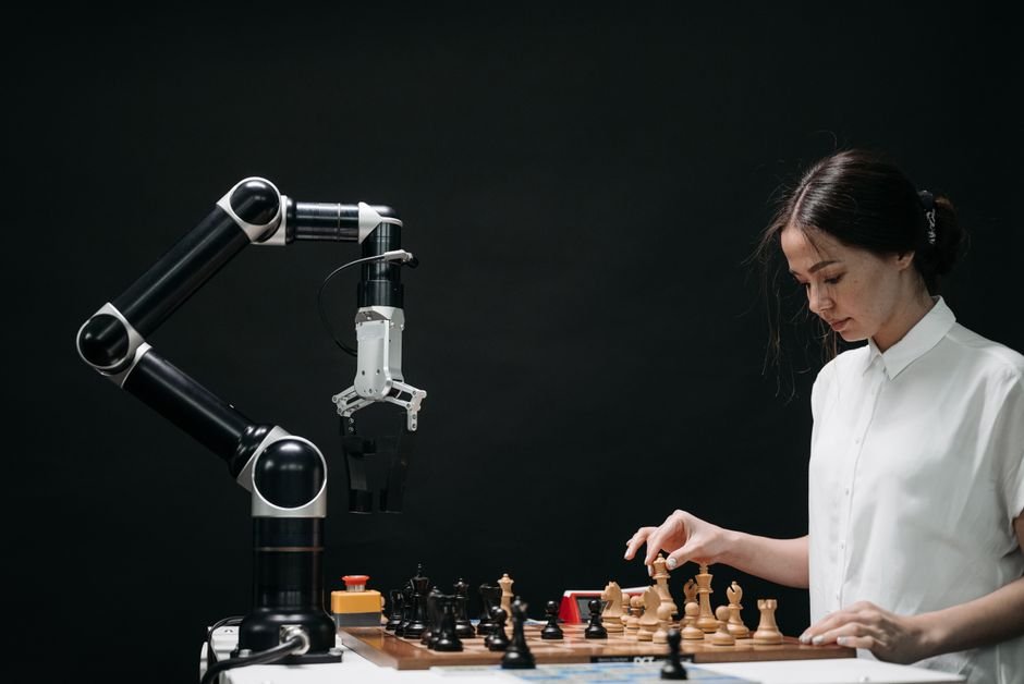 technology — New AI Challengers Set to Disrupt Cloud Giants' Dominance (inline 2)