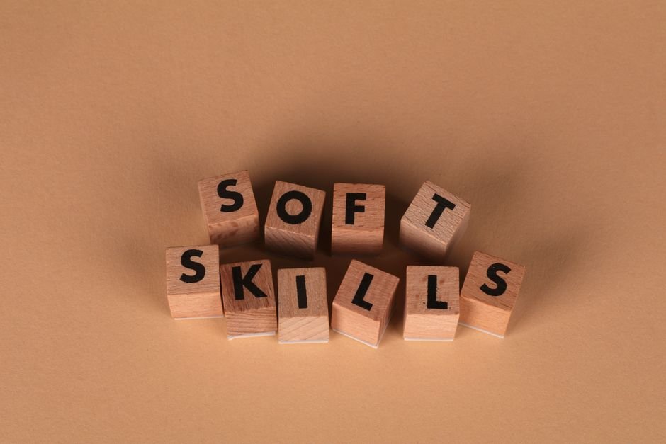 Artificial Intelligence — AI's Job Disruptor or Opportunity Knocker? Smith's Timely Warning to S (photo)