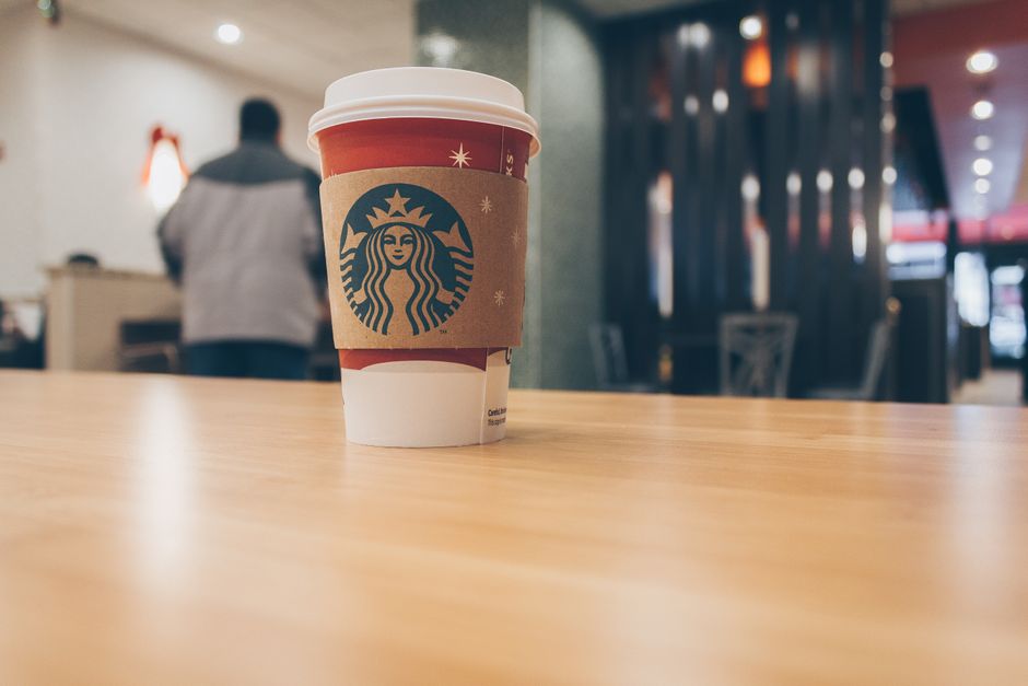 South Korea — South Korea's Starbucks to shut for staff history lesson after backlas (photo)