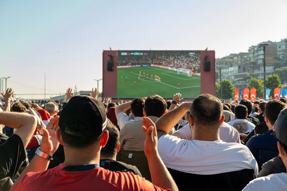 World Cup — Canada's Thrilling Match Against Qatar Leaves World Cup On The Edge (photo)