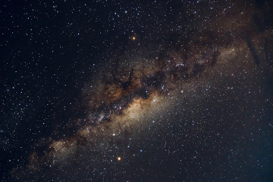 black holes — Webb Telescope Redefines Our Cosmic Origins: Black Holes Before Galaxi (inline 2)
