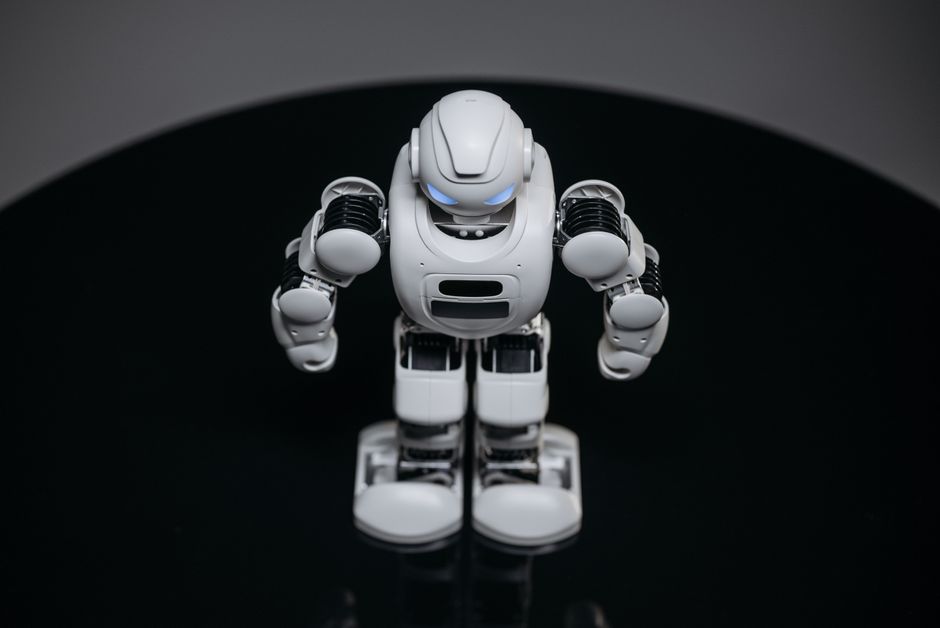 technology — Will Robots Steal Our Jobs? Big Tech Bosses Spill the Beans on AI Skil (inline 2)